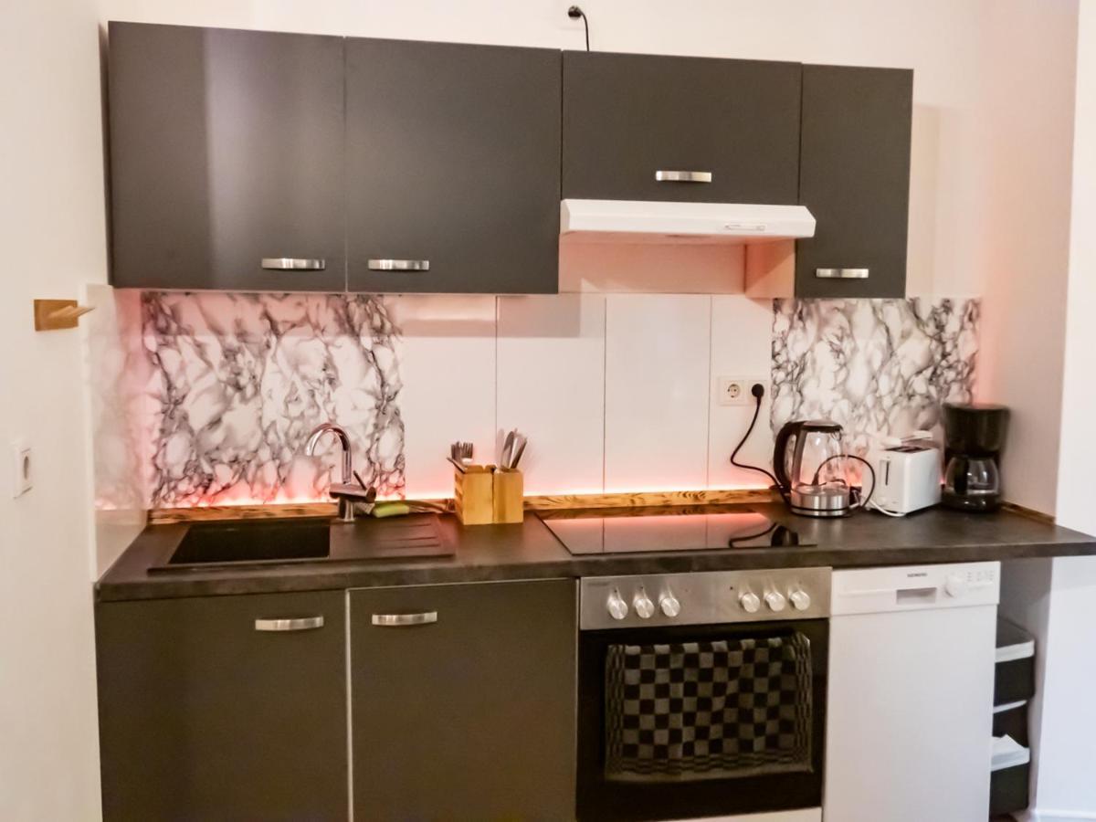 #221 Moderne City Wohnung Im Herzen Von Neuss Exterior photo